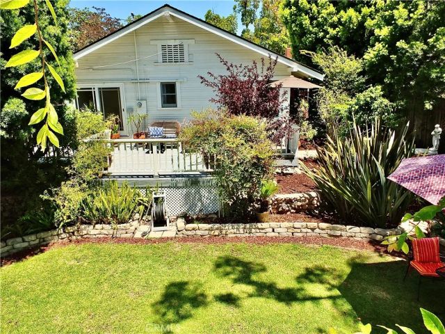 3839 Cedar Avenue, Long Beach, CA 90807