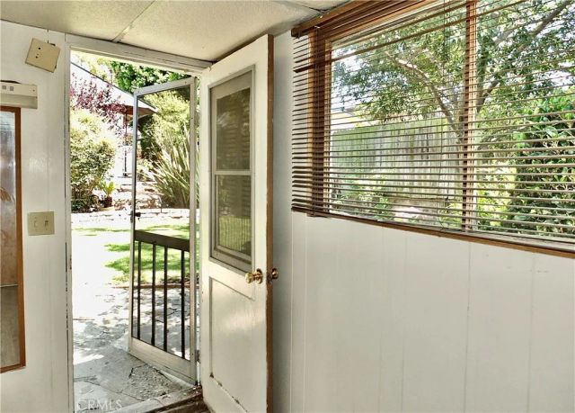 3839 Cedar Avenue, Long Beach, CA 90807
