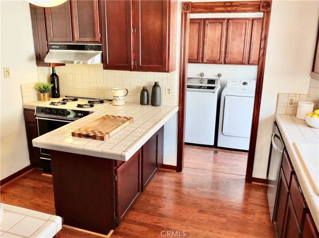 3839 Cedar Avenue, Long Beach, CA 90807