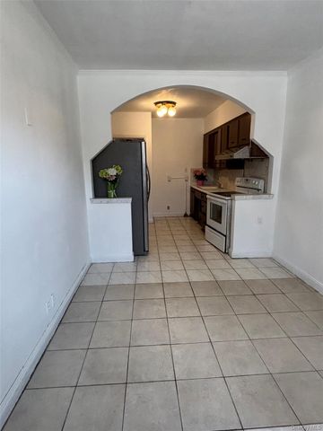 60-03 146TH Street, Flushing, NY 11355