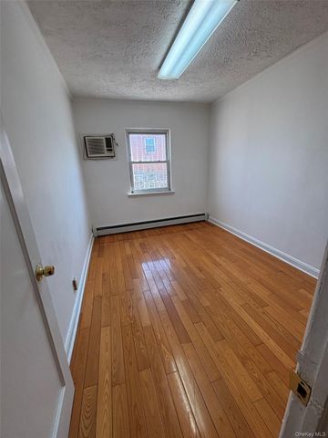 60-03 146TH Street, Flushing, NY 11355