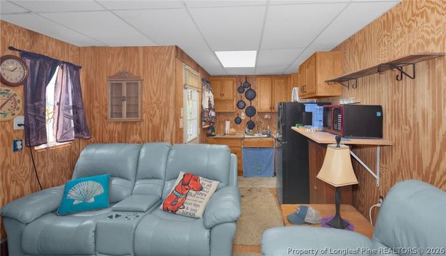 219 E Clinton Street, Autryville, NC 28318