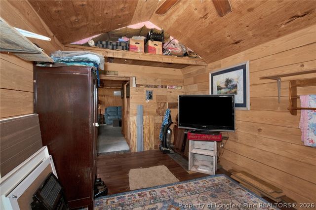 219 E Clinton Street, Autryville, NC 28318