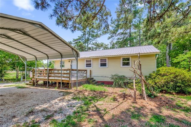 219 E Clinton Street, Autryville, NC 28318