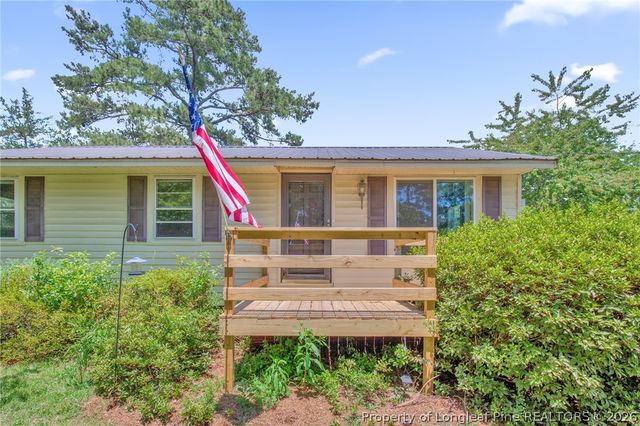 219 E Clinton Street, Autryville, NC 28318