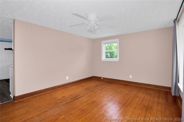 219 E Clinton Street, Autryville, NC 28318