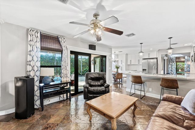 10664 San Bernardino Way, Boca Raton, FL 33428