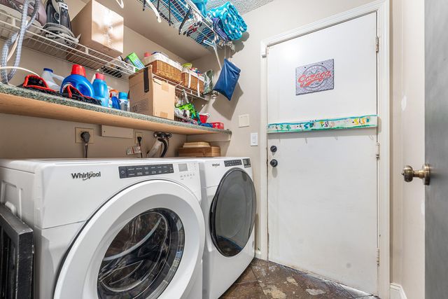 10664 San Bernardino Way, Boca Raton, FL 33428