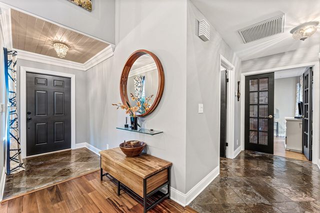 10664 San Bernardino Way, Boca Raton, FL 33428