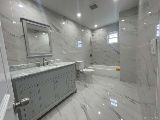 22 Colonial Avenue, Freeport, NY 11520