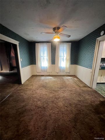1061 Lansing Street, Detroit, MI 48209