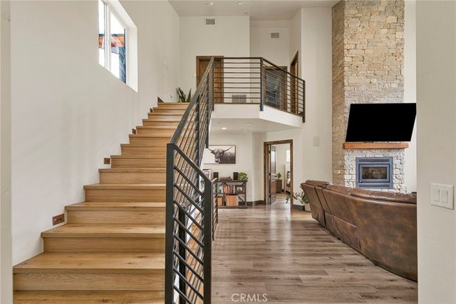 2324 Zermatt, Wrightwood, CA 92397