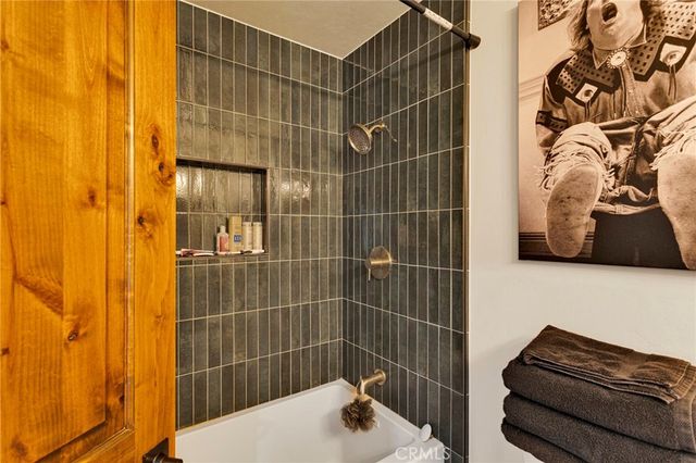2324 Zermatt, Wrightwood, CA 92397