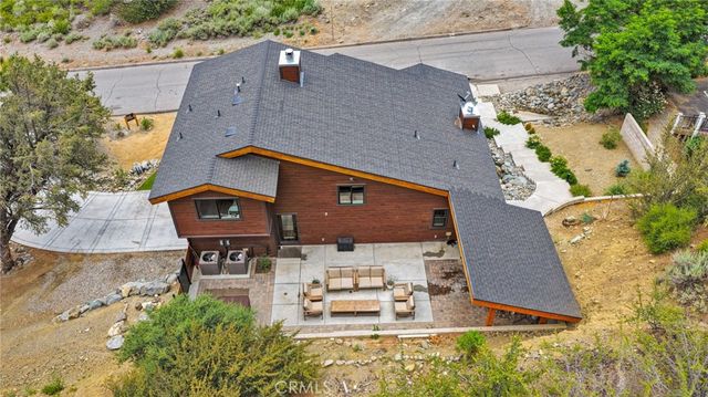 2324 Zermatt, Wrightwood, CA 92397