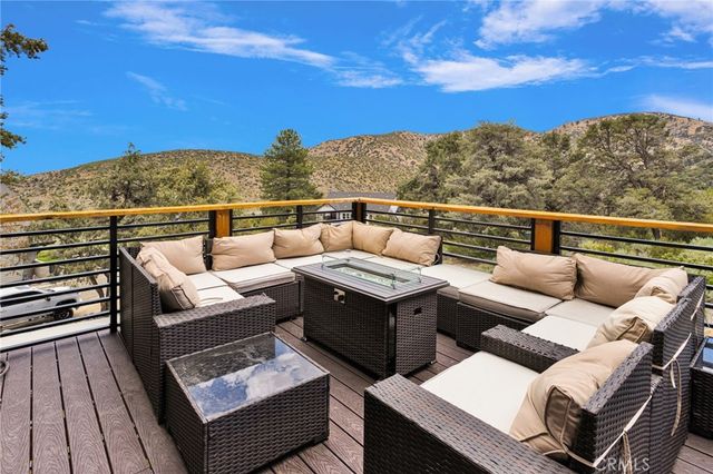 2324 Zermatt, Wrightwood, CA 92397