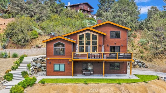 2324 Zermatt, Wrightwood, CA 92397