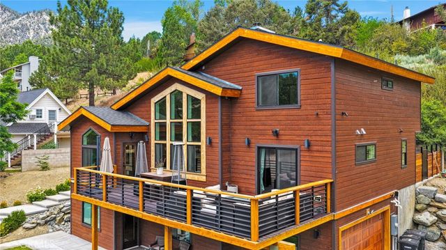 2324 Zermatt, Wrightwood, CA 92397