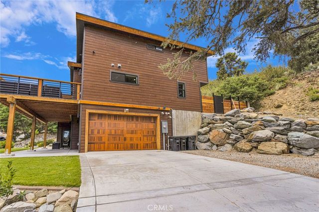 2324 Zermatt, Wrightwood, CA 92397