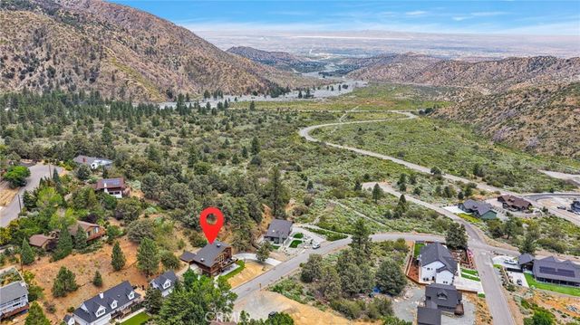2324 Zermatt, Wrightwood, CA 92397