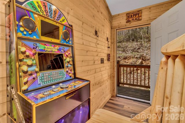 1100 Panther Branch Road, Canton, NC 28716