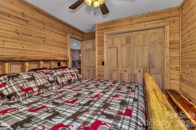 1100 Panther Branch Road, Canton, NC 28716