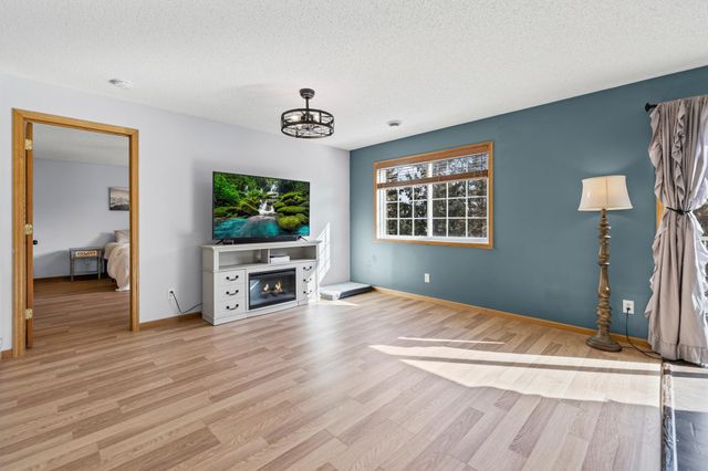 343 Heritage Trail, Circle Pines, MN 55014