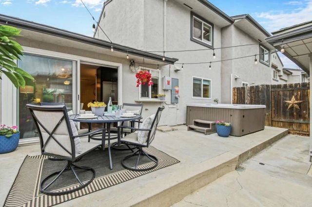 10640 King Phillip Court, Santee, CA 92071