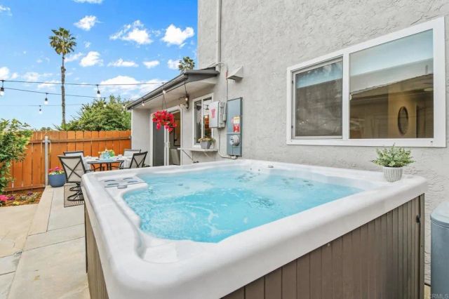 10640 King Phillip Court, Santee, CA 92071