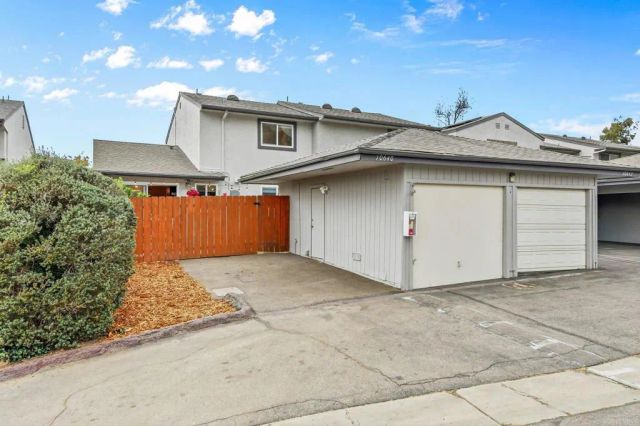 10640 King Phillip Court, Santee, CA 92071