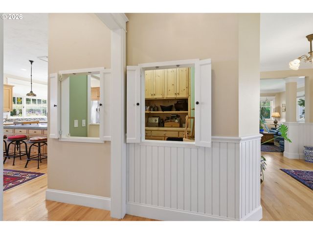 743 CLUB Way, Eugene, OR 97401