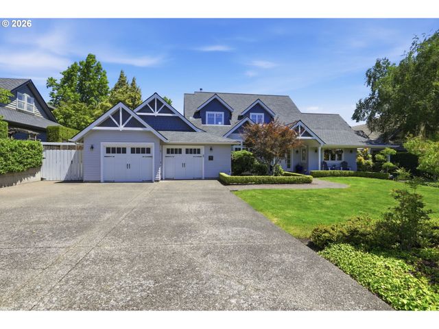 743 CLUB Way, Eugene, OR 97401