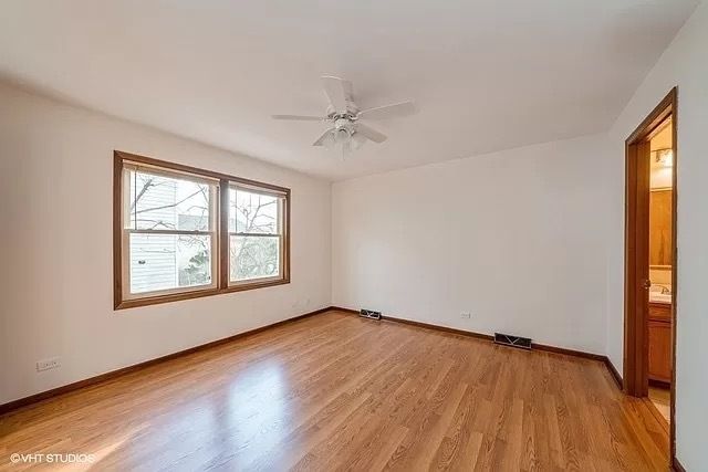 35 Evergreen Drive, Streamwood, IL 60107