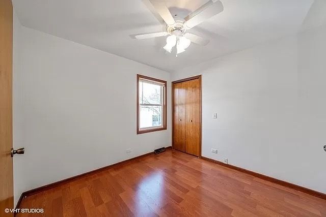 35 Evergreen Drive, Streamwood, IL 60107