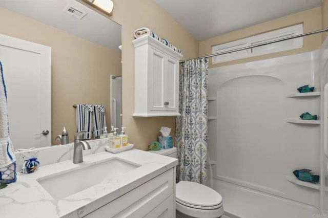 7467 Mission Gorge 104, Santee, CA 92071