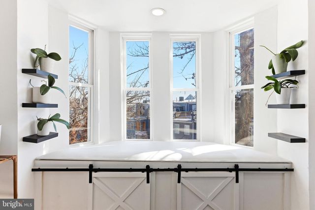 737 DOLPHIN ST, Baltimore, MD 21217