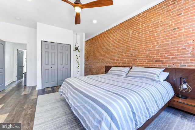 737 DOLPHIN ST, Baltimore, MD 21217