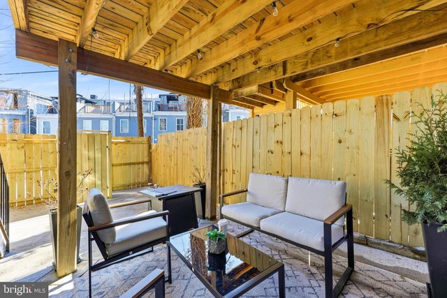 737 DOLPHIN ST, Baltimore, MD 21217