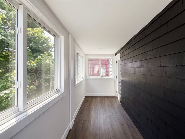 10 Pearl 2, Everett, MA 02149