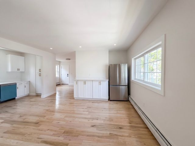 10 Pearl 2, Everett, MA 02149