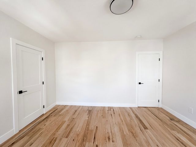 10 Pearl 2, Everett, MA 02149