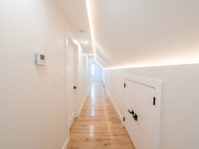 10 Pearl 2, Everett, MA 02149