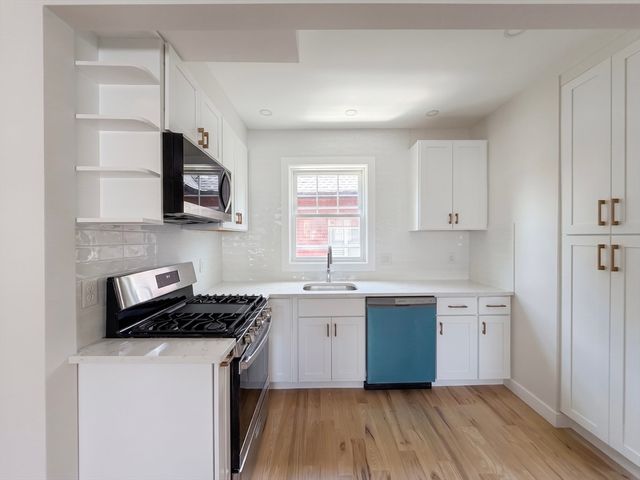 10 Pearl 2, Everett, MA 02149