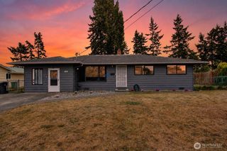 49 SW 8th Avenue, Oak Harbor, WA 98277