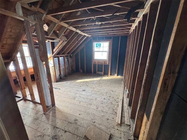 1740 5th Avenue SE, Cedar Rapids, IA 52403