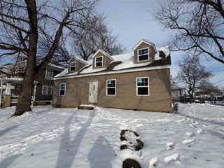 1740 5th Avenue SE, Cedar Rapids, IA 52403