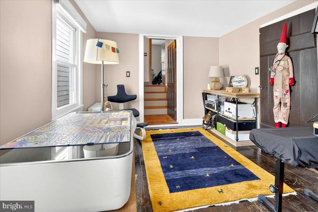 14 W DELAWARE AVE, Pennington, NJ 08534