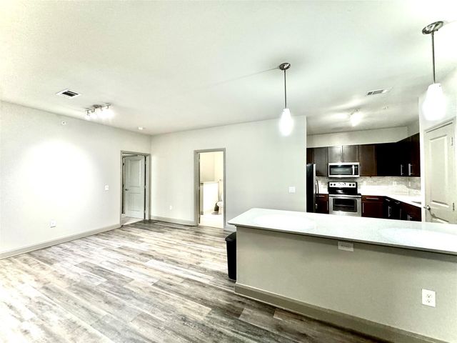 3788 Richmond Avenue 1125, Houston, TX 77046