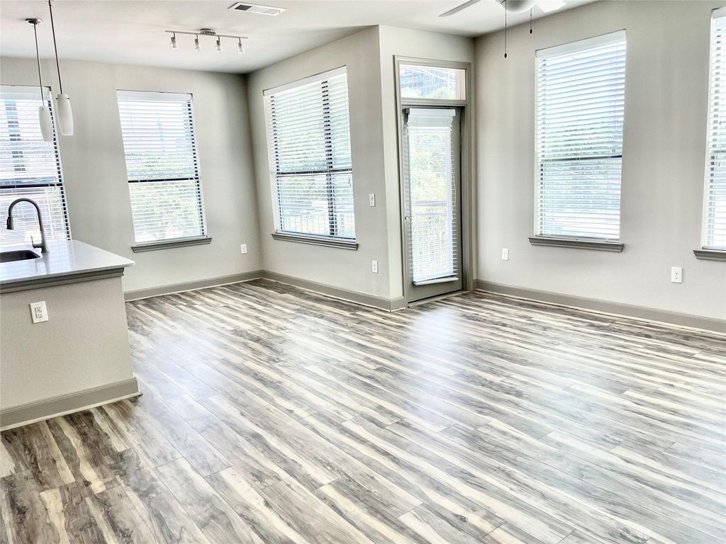 3788 Richmond Avenue 1125, Houston, TX 77046