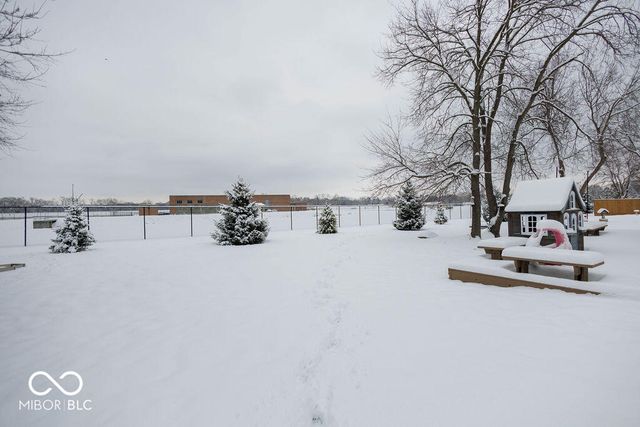 2321 Oak Park Drive, Richmond, IN 47374