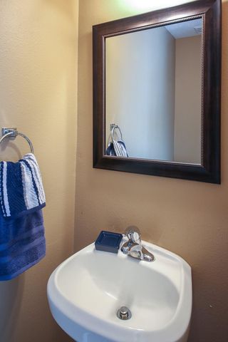 27 Summerhaze Circle, The Woodlands, TX 77382